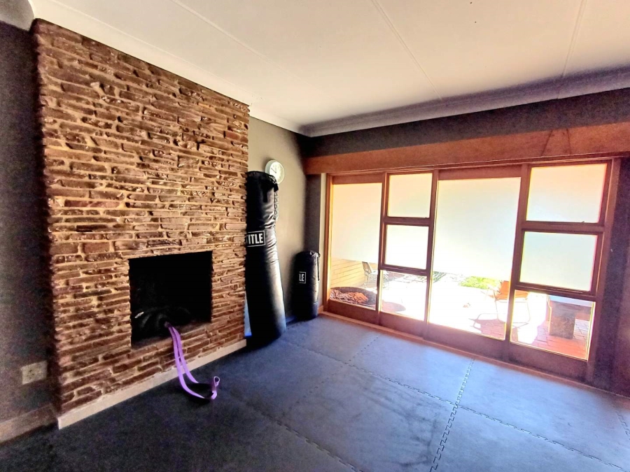 4 Bedroom Property for Sale in Dan Pienaar Free State